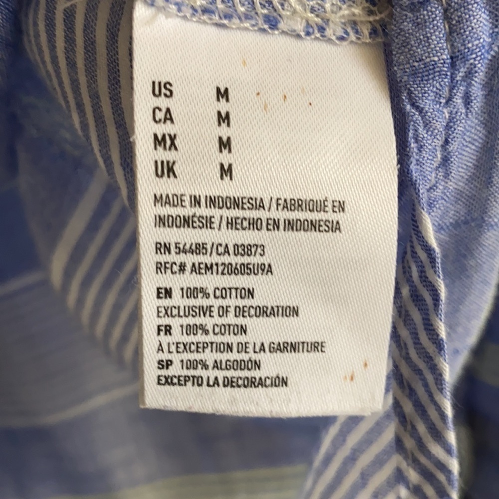 American Eagle Lightweight Button-Up - image 5